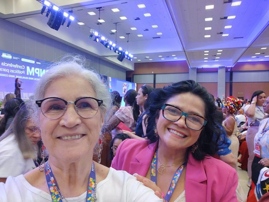 Diretora do CREA-RJ participa da 5ª Conferência Nacional de Políticas para as Mulheres em Brasília