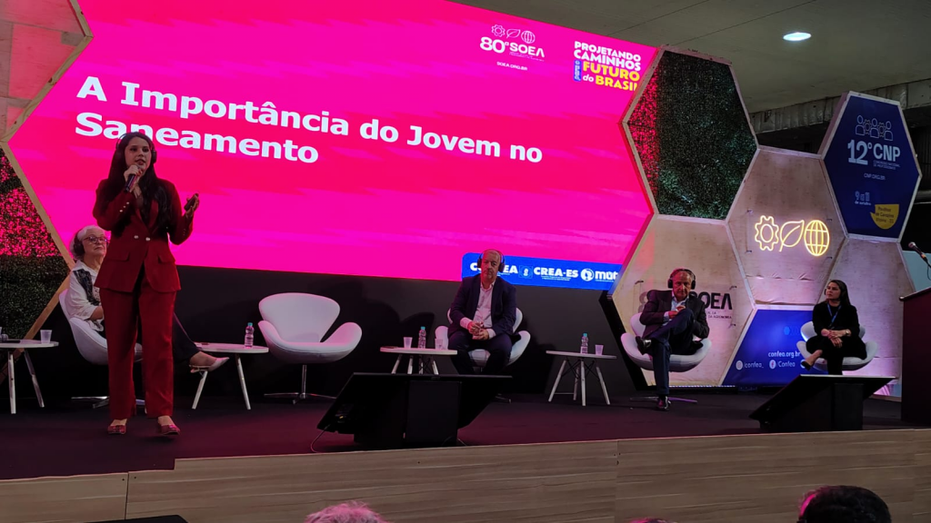 80ª SOEA: Professora da UFF aponta desafios para a gestão sustentável de água e saneamento