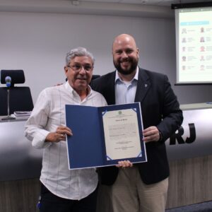 CREA-RJ dá posse a conselheiros titulares e suplentes na renovação do terço do plenário