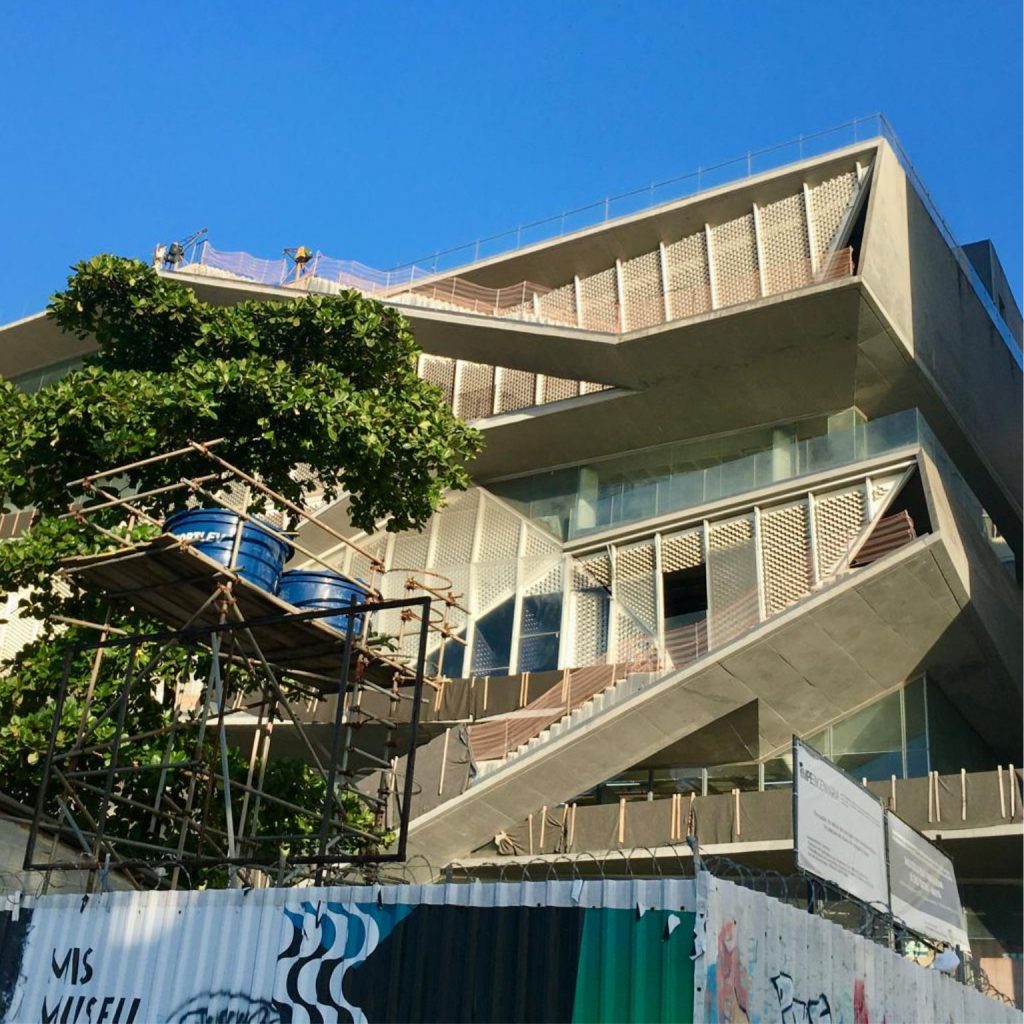 Obras do Museu da Imagem e do Som entram na reta final em Copacabana